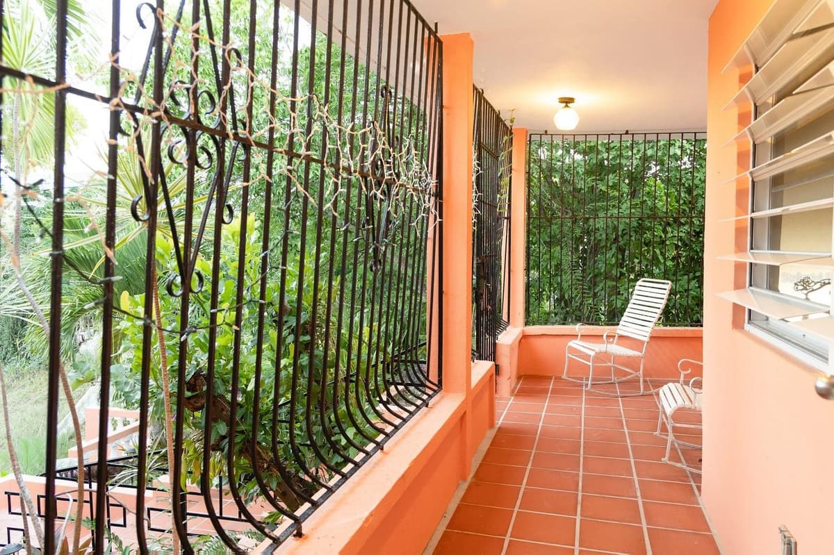 993 CALLE 16 — photo 12 of 31