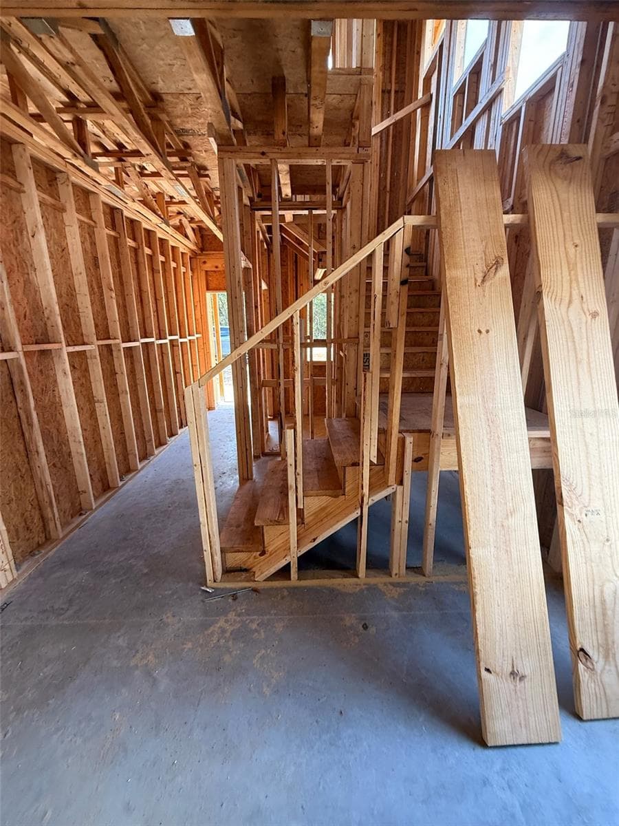 228 DAWN AVENUE — photo 13 of 21
