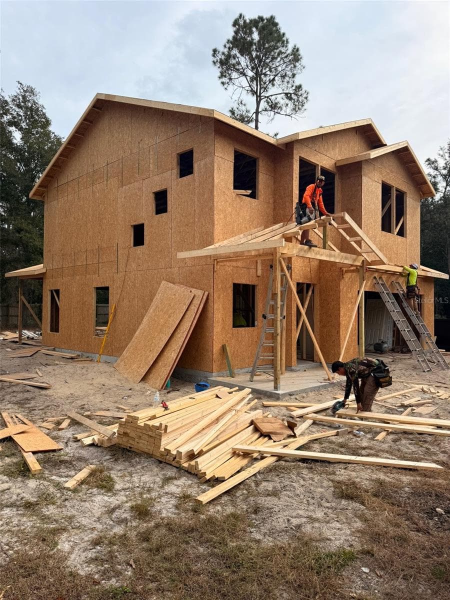 228 DAWN AVENUE — photo 11 of 21