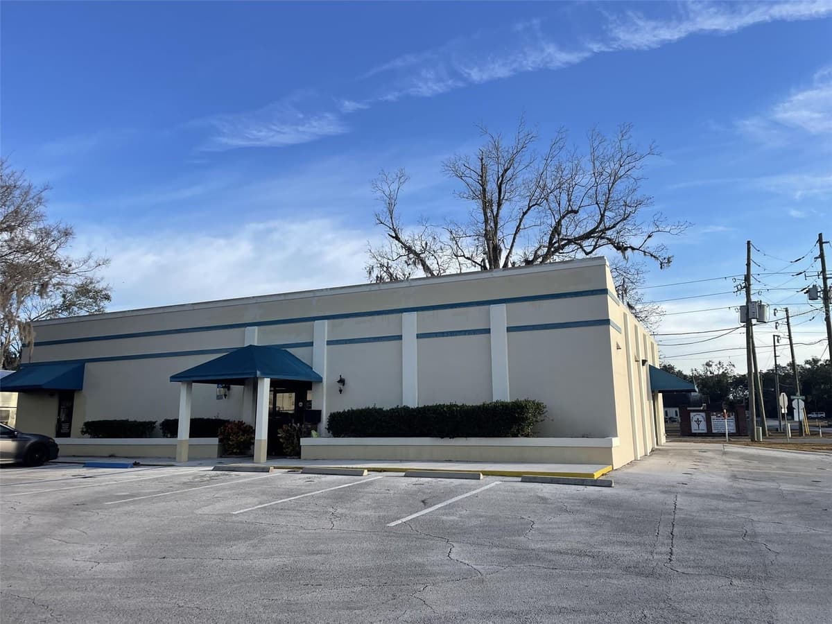 5925 ABSHIER BOULEVARD — photo 13 of 45