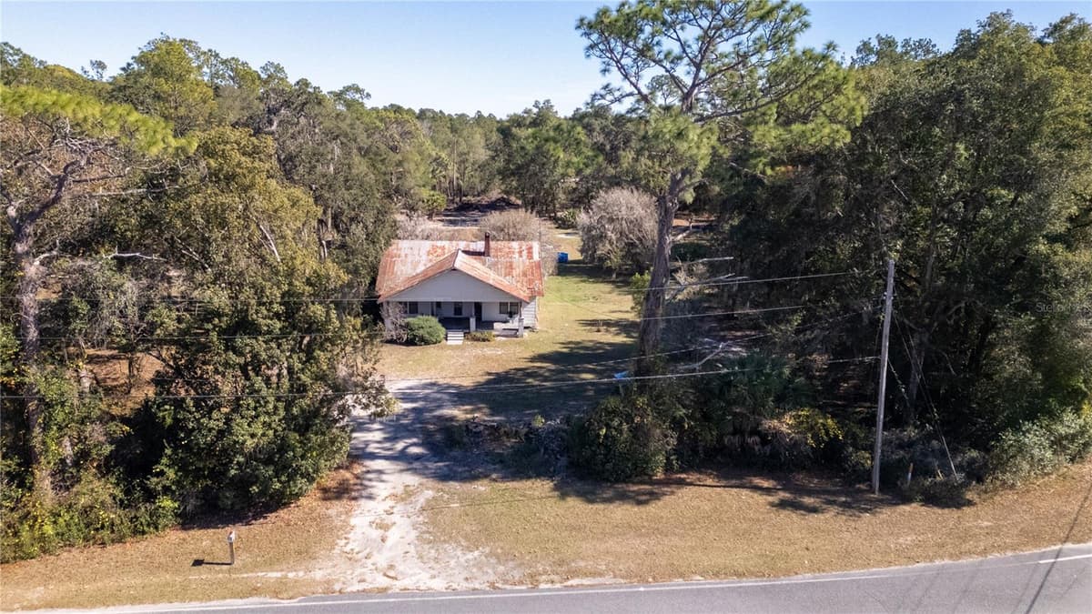 815 145TH AVENUE ROAD — photo 4 of 43