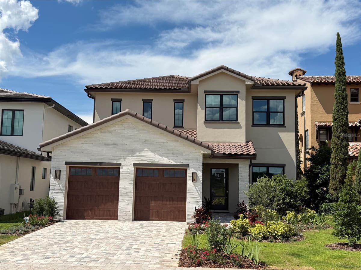 15915 VETTA DRIVE — photo 1 of 10
