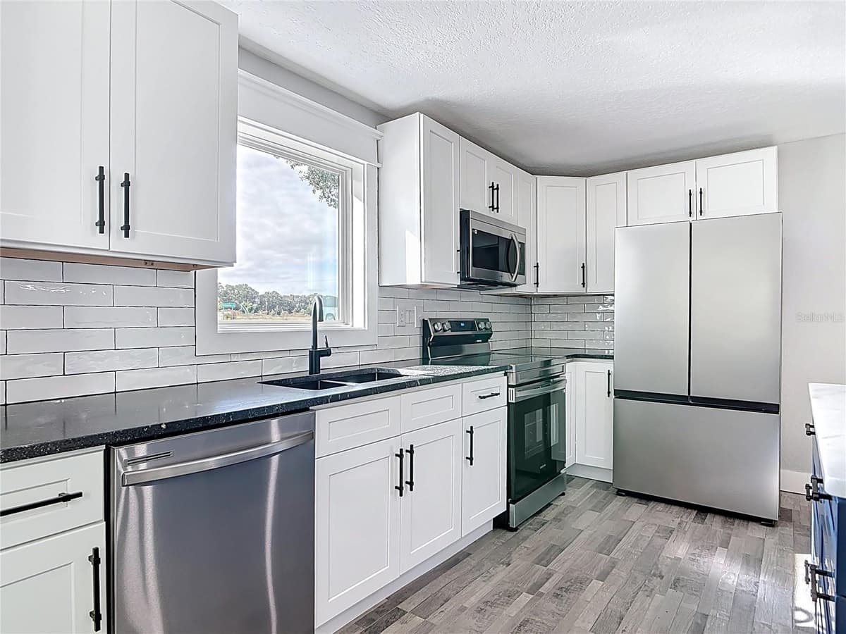 379 SR 415 — photo 17 of 48
