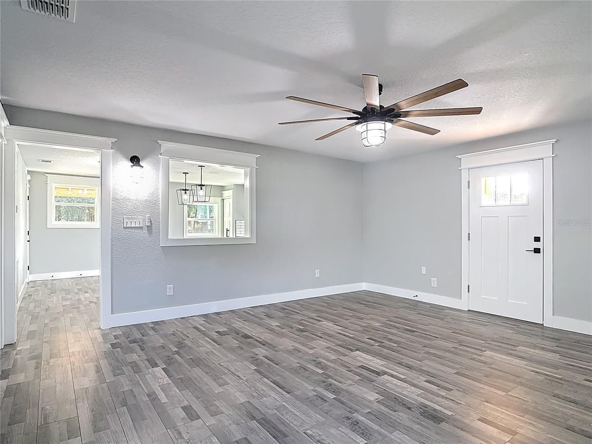 379 SR 415 — photo 27 of 48