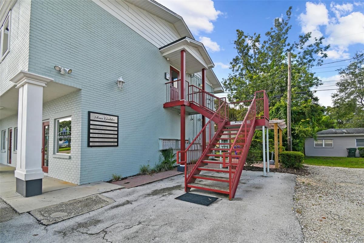 1137 BARTOW ROAD — photo 15 of 39