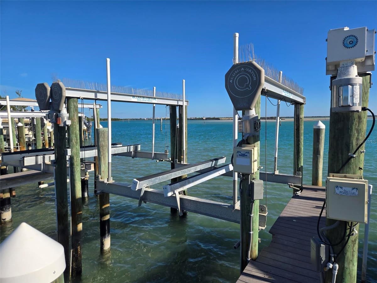 6040 BOCA GRANDE CAUSEWAY — photo 3 of 10