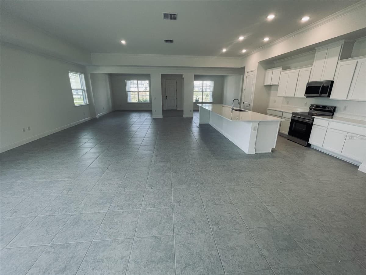10140 WHITE MAGNOLIA SQUARE — photo 10 of 43