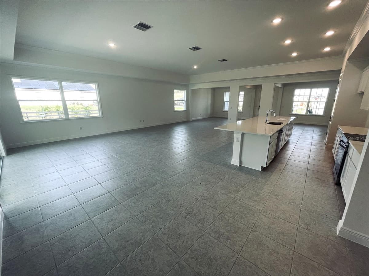 10140 WHITE MAGNOLIA SQUARE — photo 11 of 43
