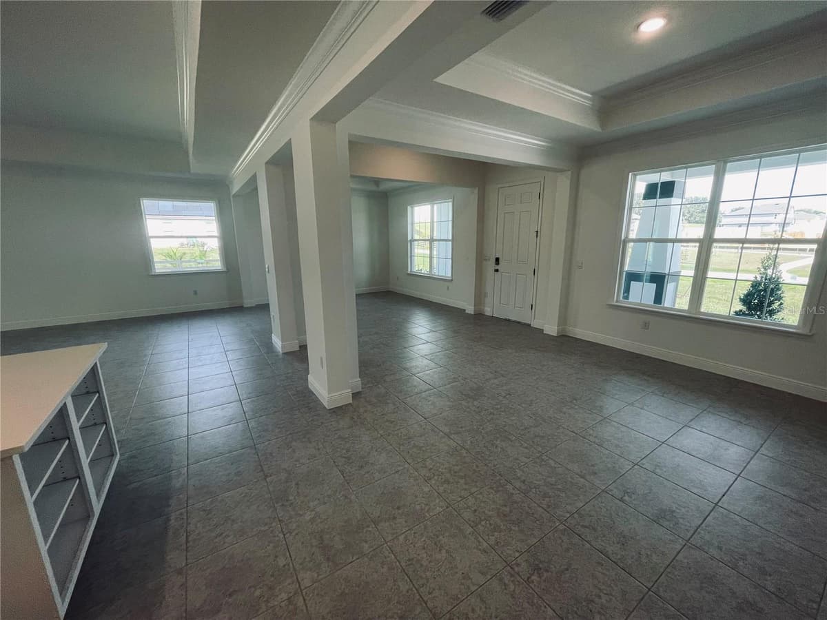 10140 WHITE MAGNOLIA SQUARE — photo 12 of 43
