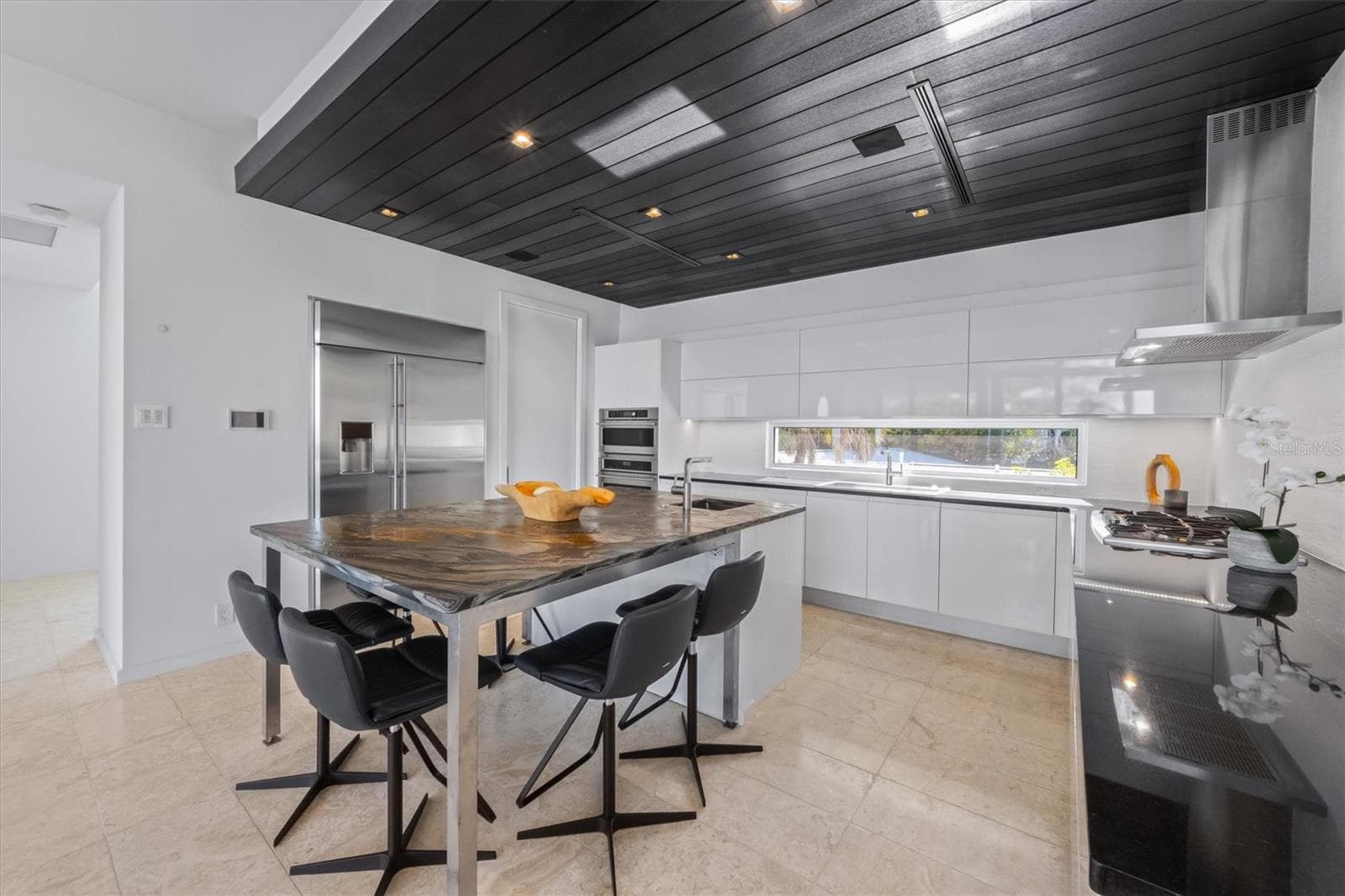 115 BAY BOULEVARD — photo 16 of 56