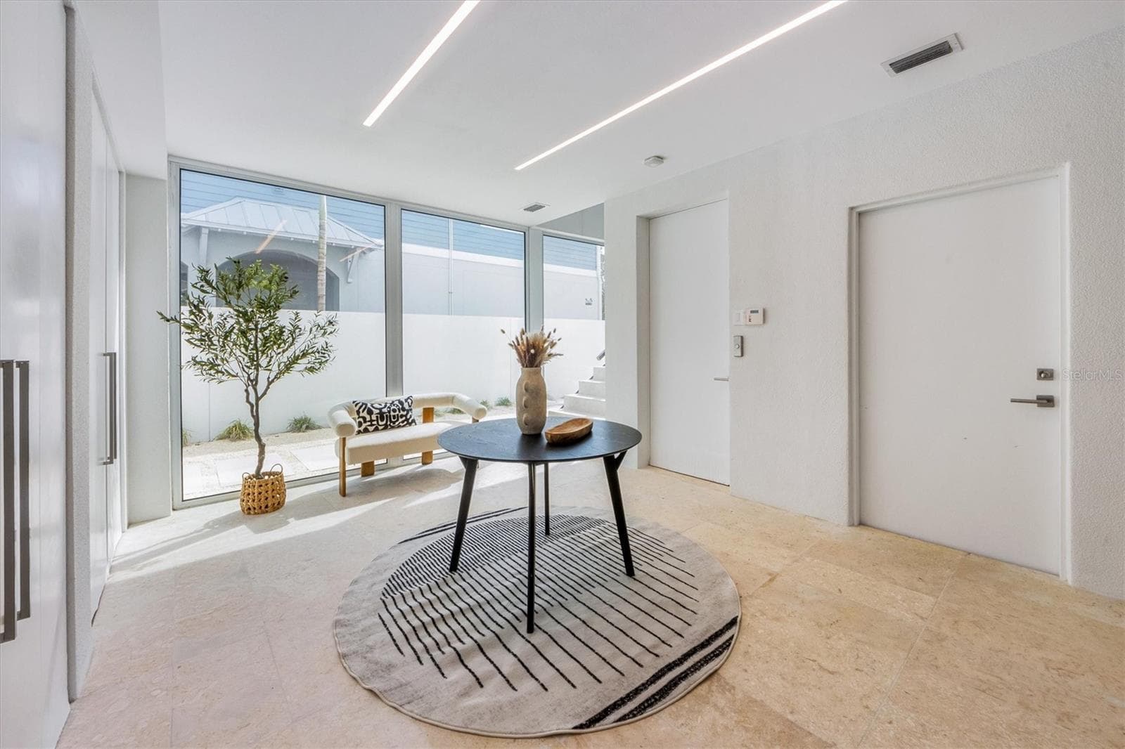115 BAY BOULEVARD — photo 13 of 56