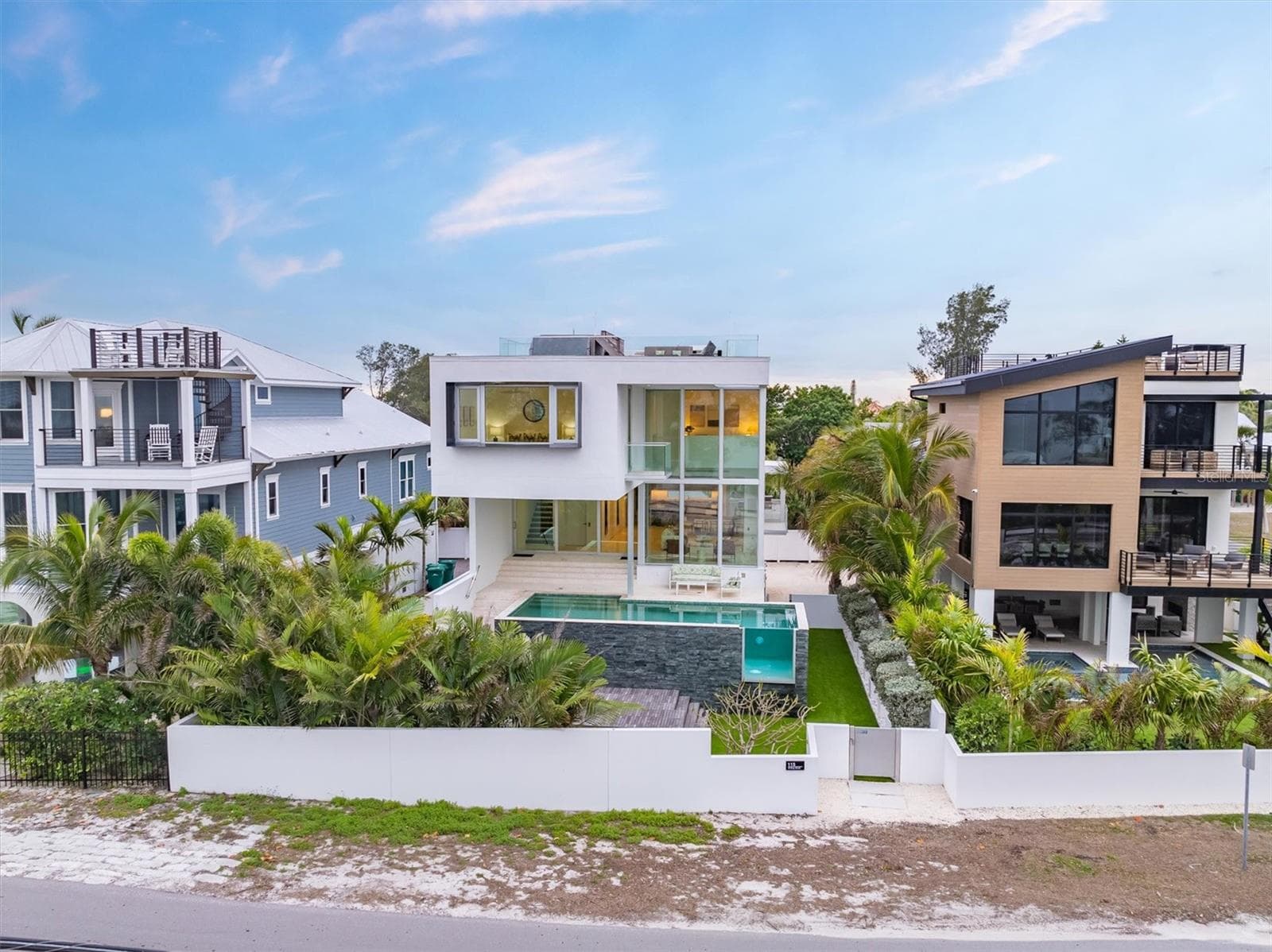 115 BAY BOULEVARD — photo 5 of 56