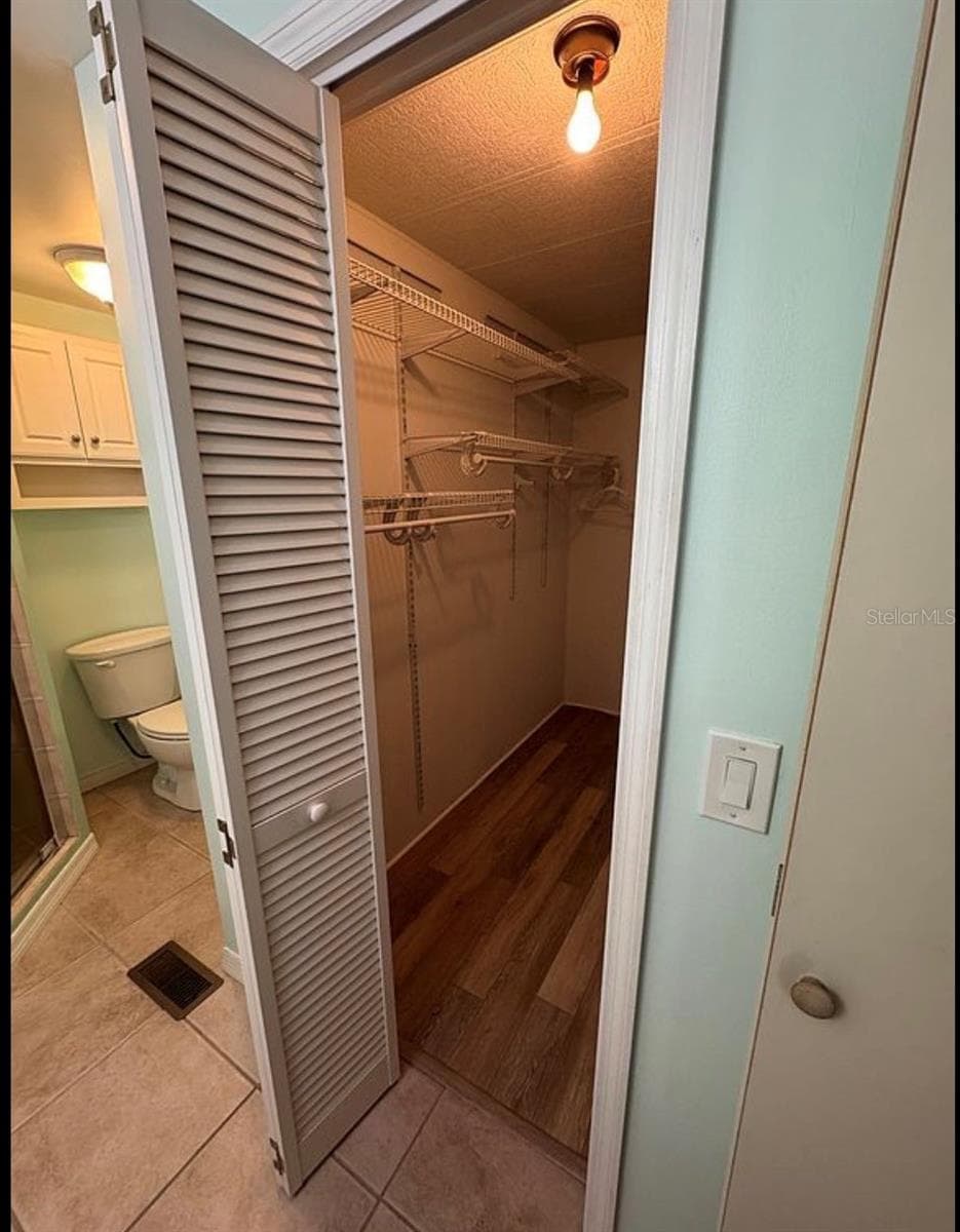 3301 ALT 19 — photo 11 of 23