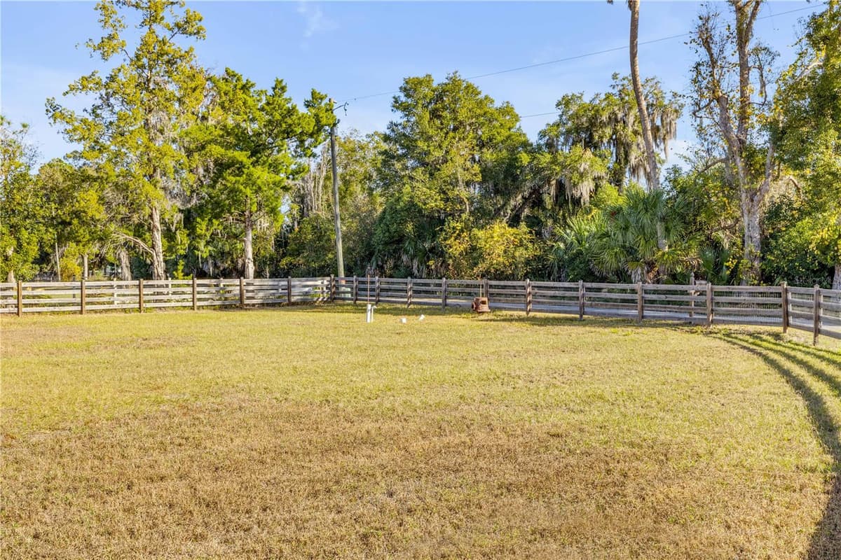 420 ROBERTS ROAD — photo 36 of 37