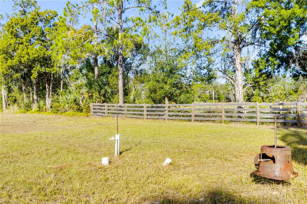 420 ROBERTS ROAD — photo 33 of 37