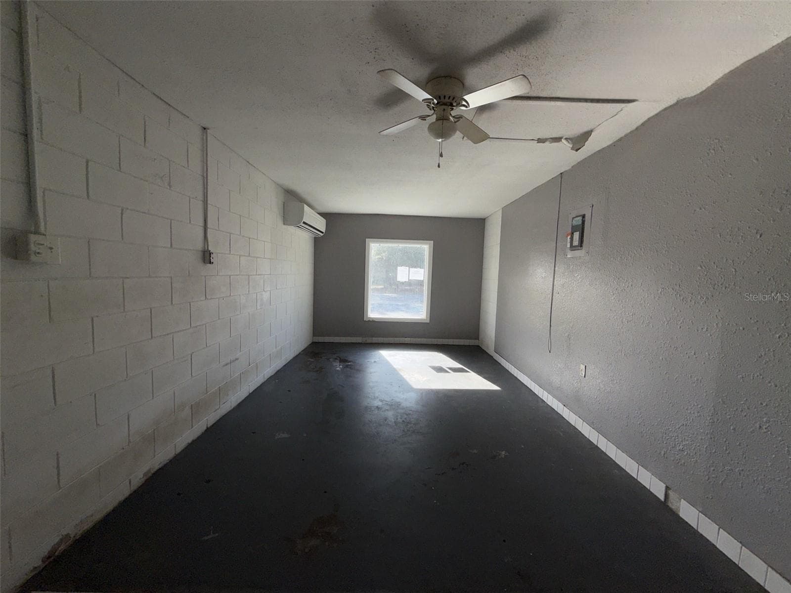 285 LAKE STREET — photo 22 of 27