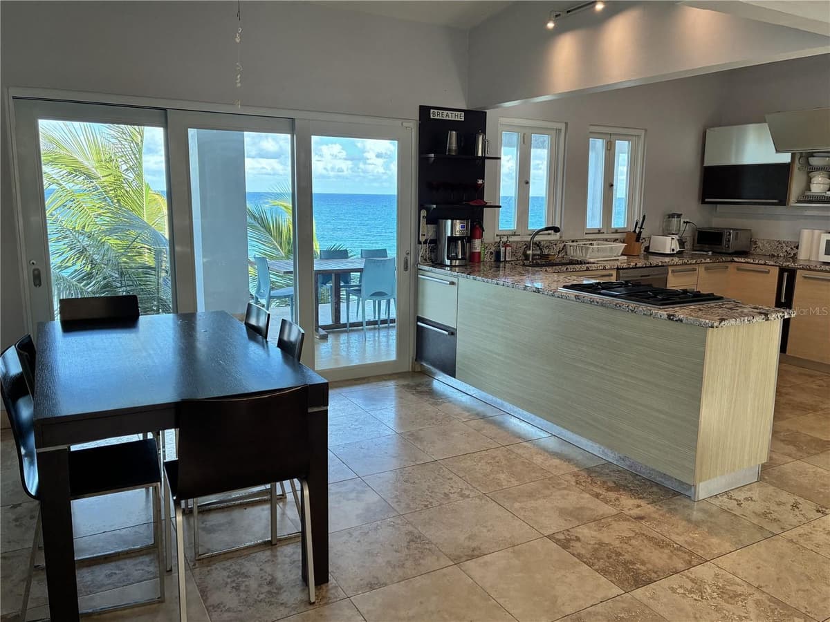 365 NORTH SHORE POINTE — photo 12 of 62