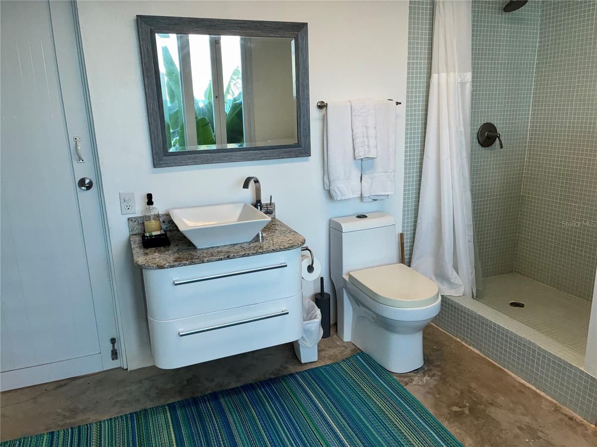 365 NORTH SHORE POINTE — photo 42 of 62