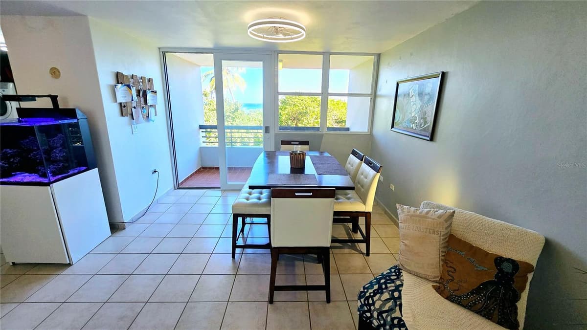 St 686 COND. CHALETS DE LA PLAYA — photo 4 of 42