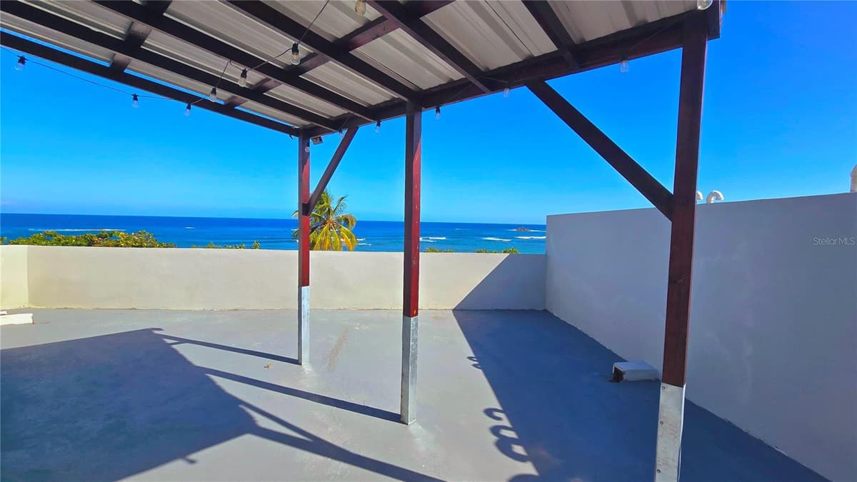 St 686 COND. CHALETS DE LA PLAYA — photo 18 of 42