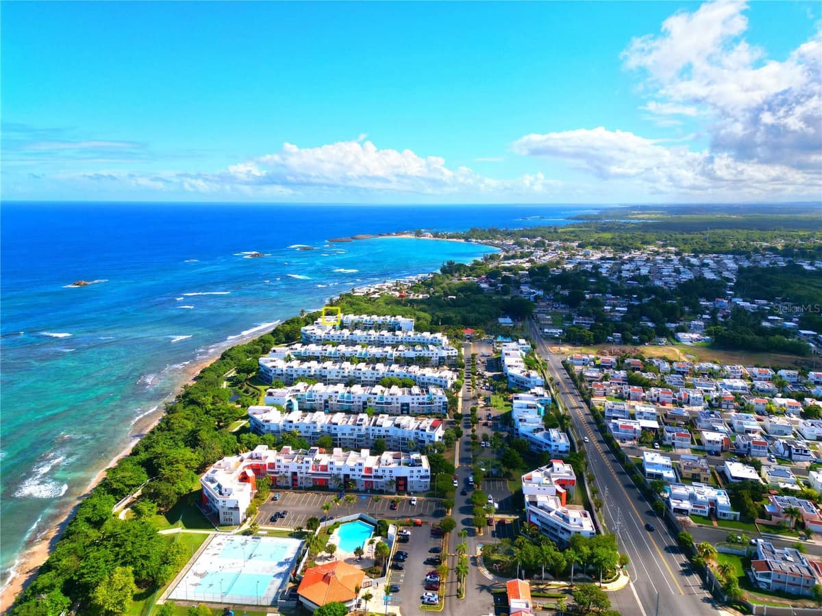 St 686 COND. CHALETS DE LA PLAYA — photo 40 of 42