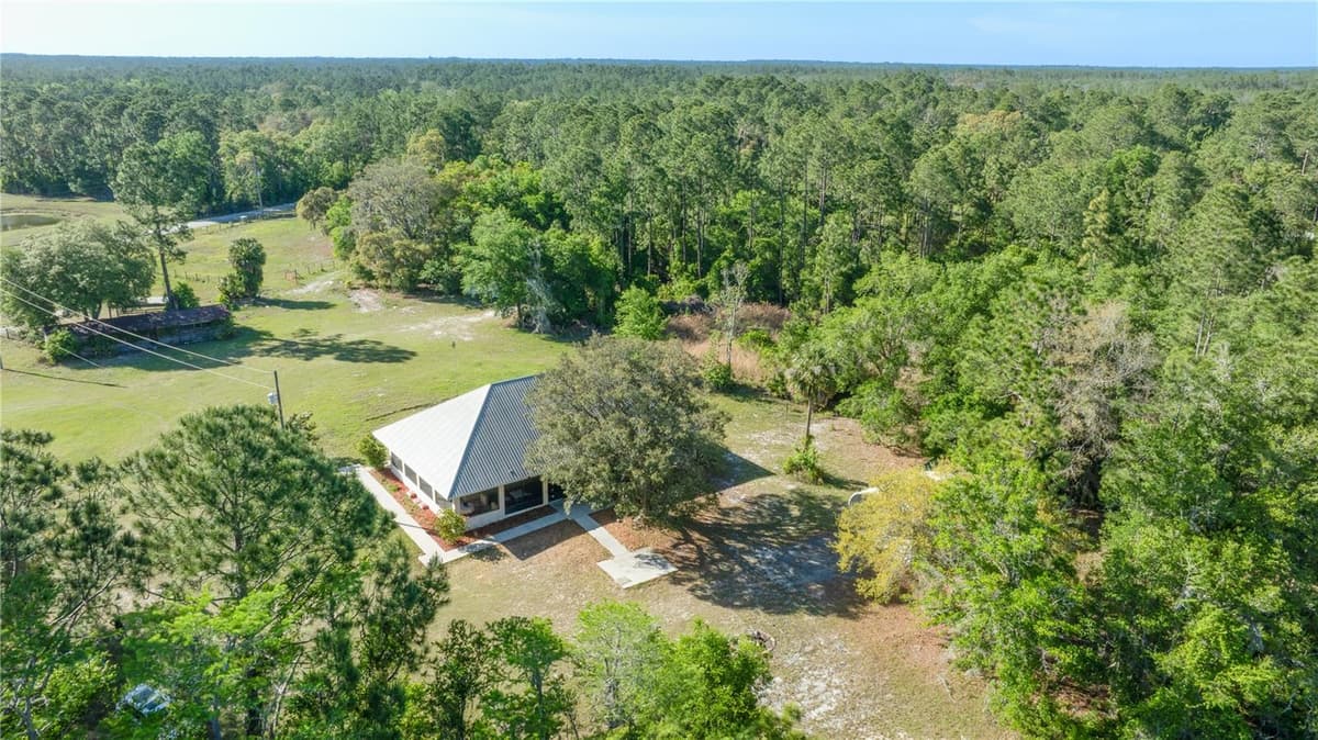 1045 BUCKLES ROAD — photo 3 of 19