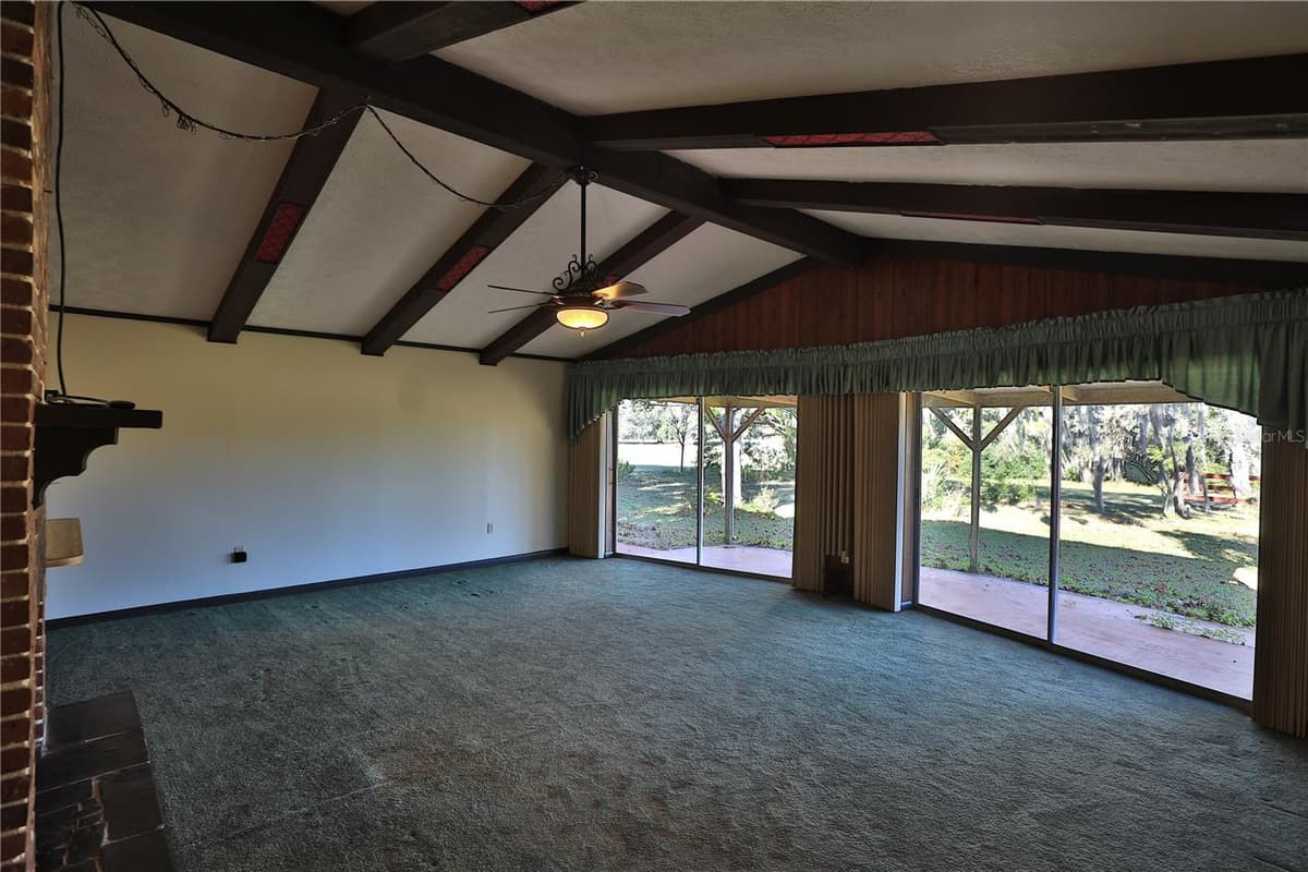 2155 COUNTY HIGHWAY 484 — photo 11 of 41