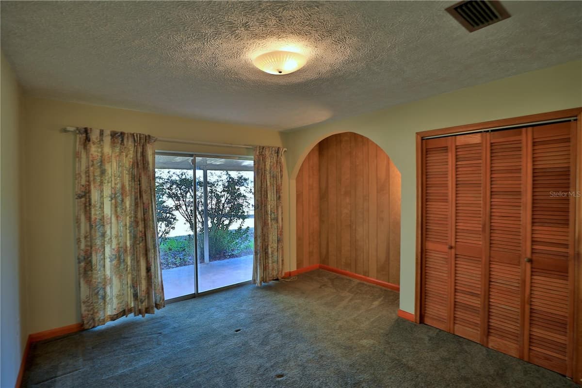 2155 COUNTY HIGHWAY 484 — photo 13 of 41