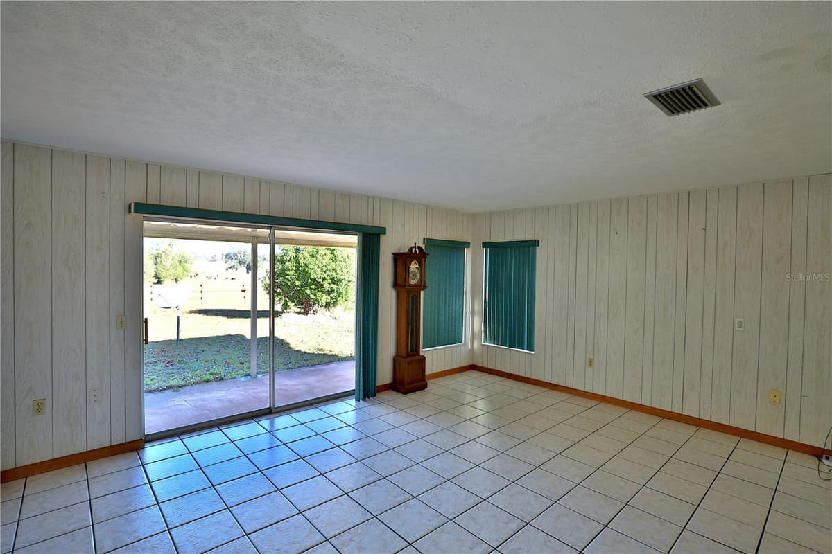 2155 COUNTY HIGHWAY 484 — photo 16 of 41