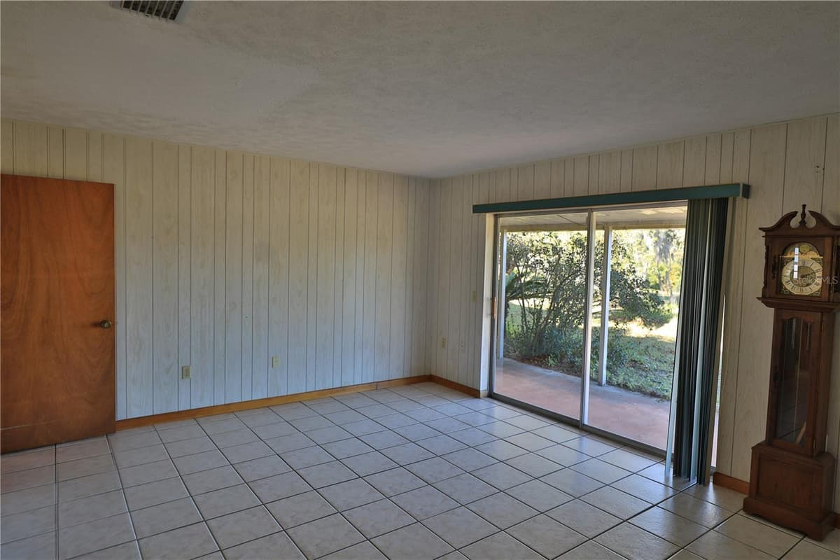 2155 COUNTY HIGHWAY 484 — photo 18 of 41