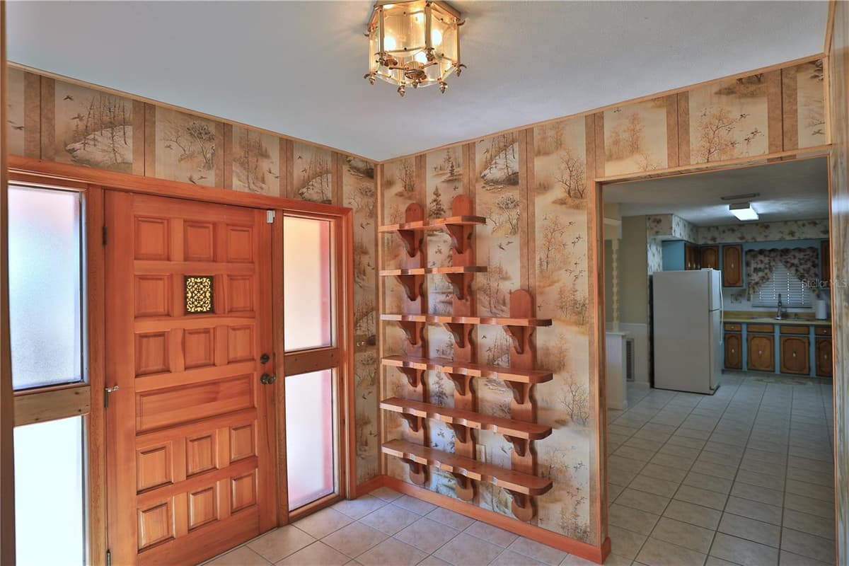 2155 COUNTY HIGHWAY 484 — photo 4 of 41