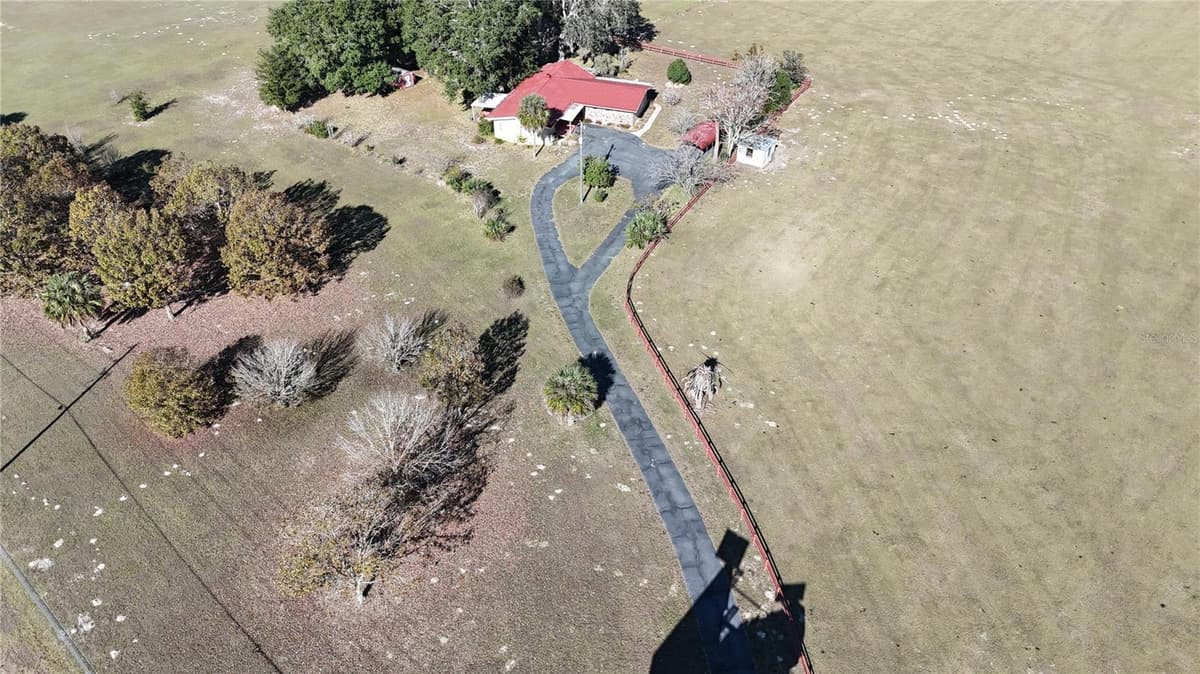 2155 COUNTY HIGHWAY 484 — photo 25 of 41