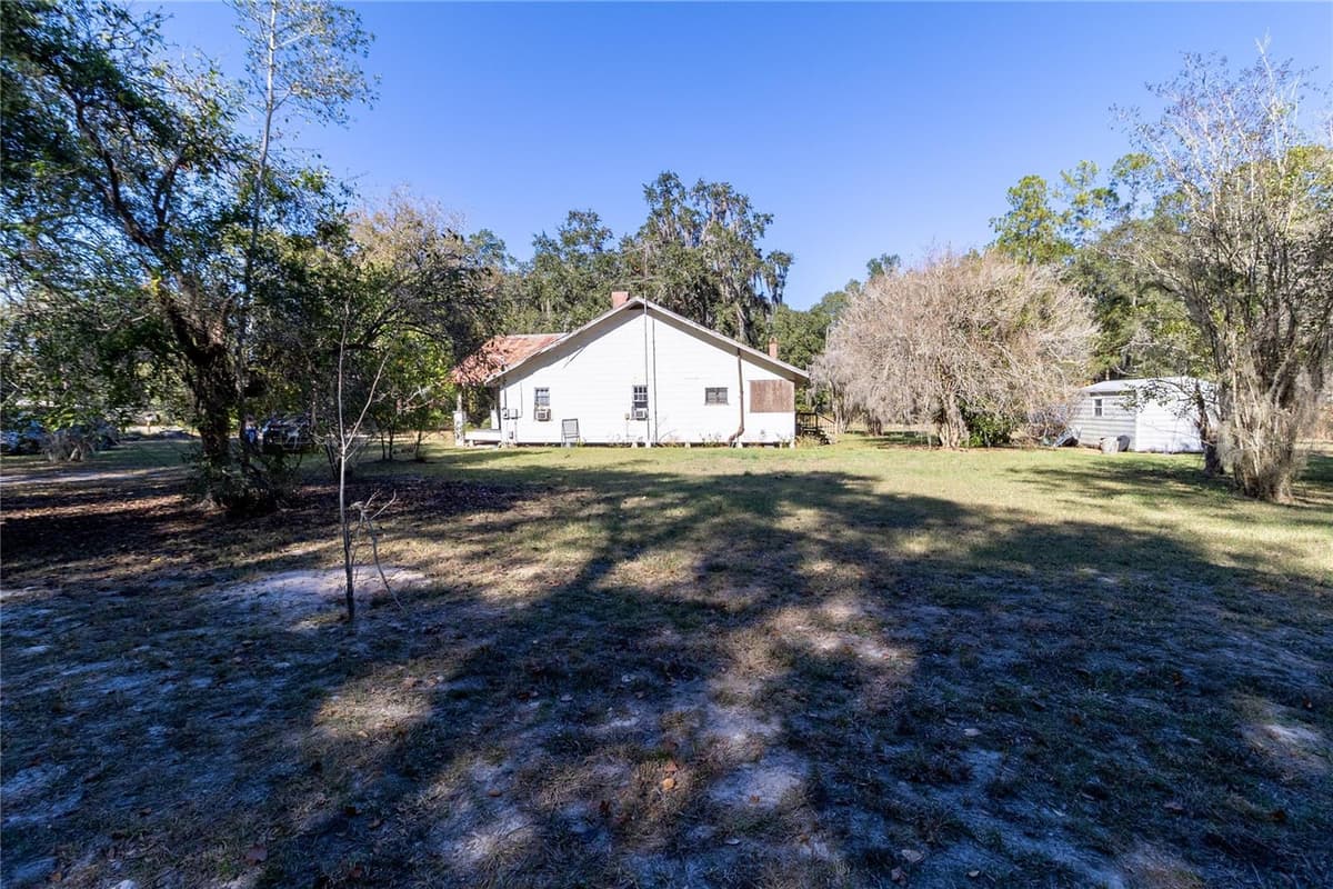 815 145TH AVENUE ROAD — photo 40 of 43