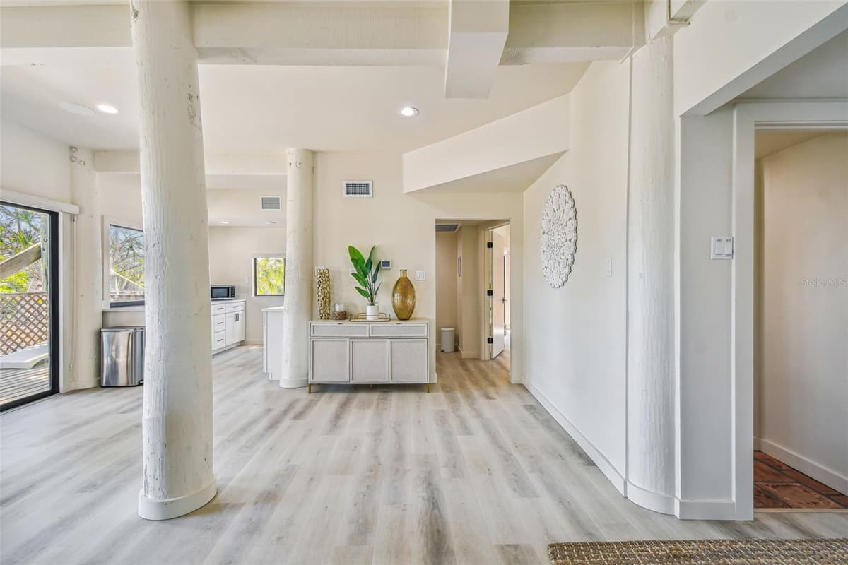 7147 LA LENAIRE DRIVE — photo 70 of 100