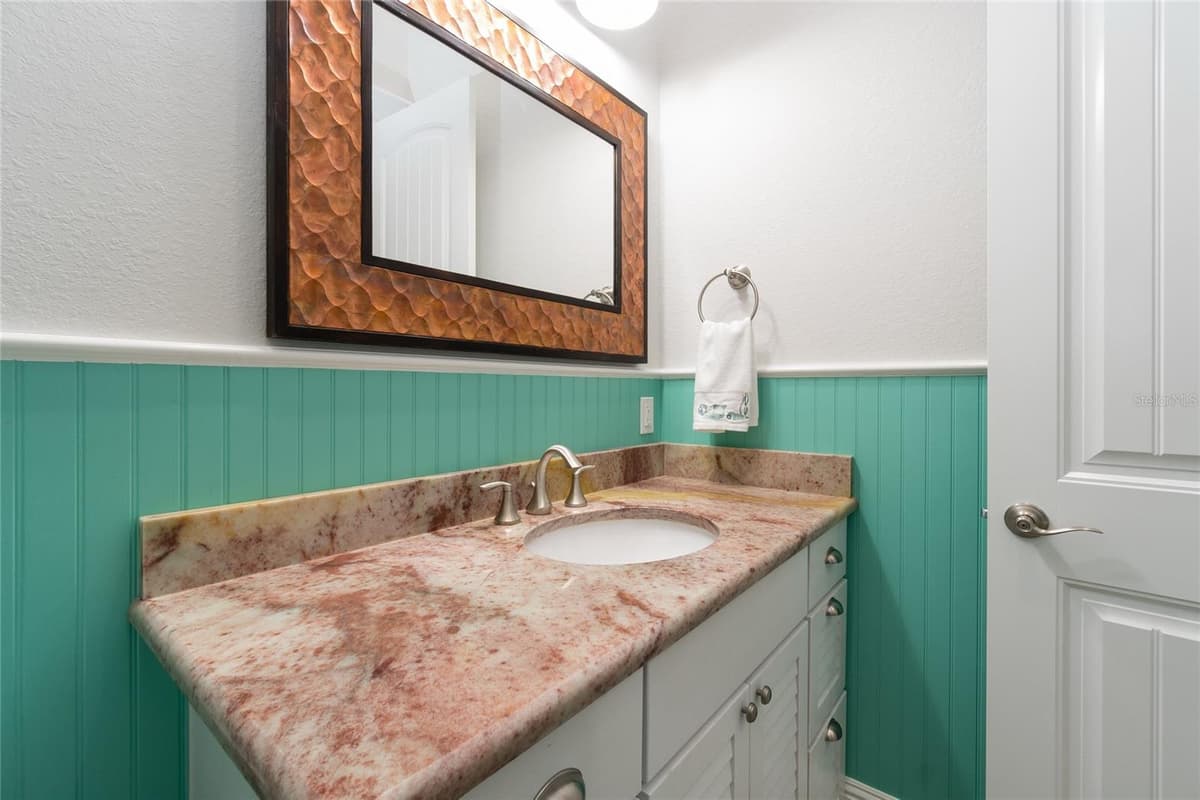 2302 GULF DRIVE — photo 27 of 44