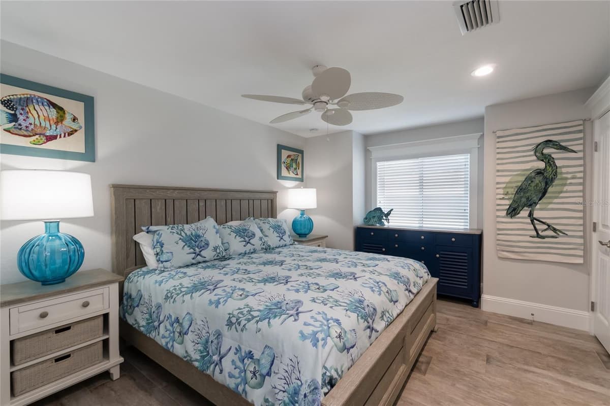 2302 GULF DRIVE — photo 38 of 44