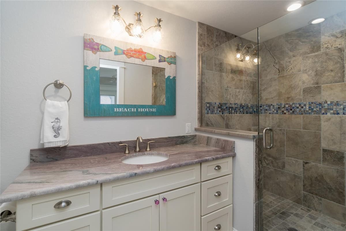 2302 GULF DRIVE — photo 32 of 44