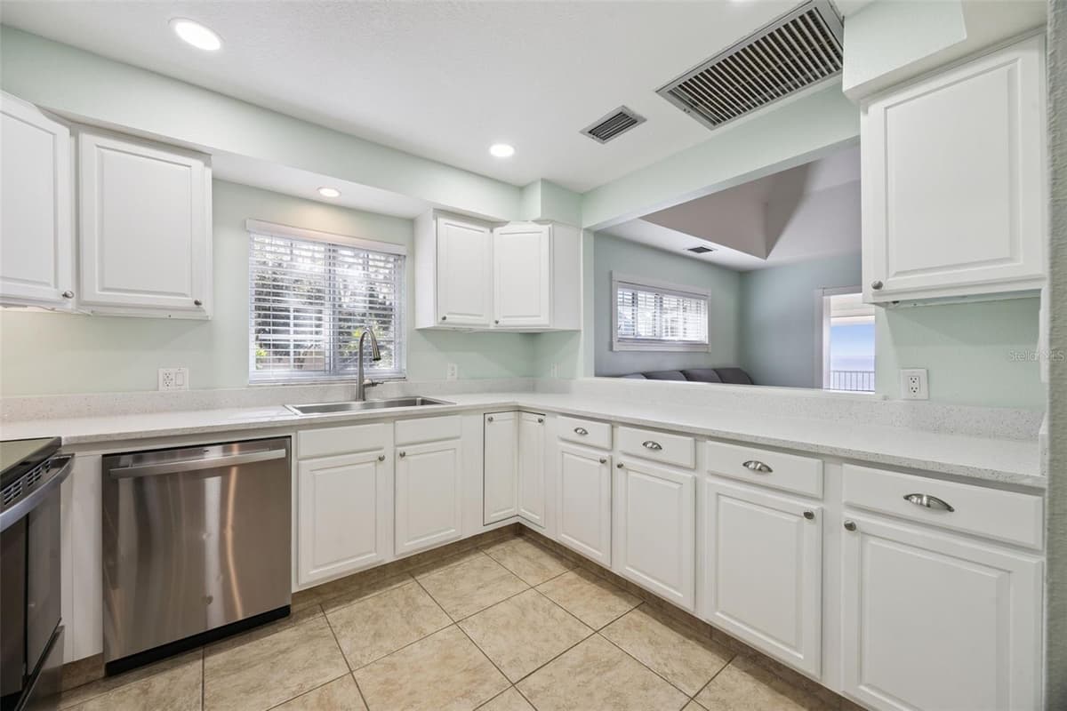 1280 CROOKED LAKE DRIVE — photo 11 of 49