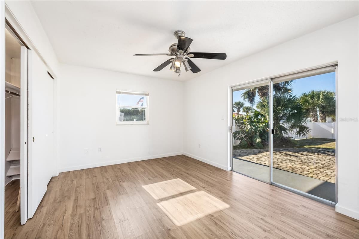 212 DAYTONA AVENUE — photo 10 of 26