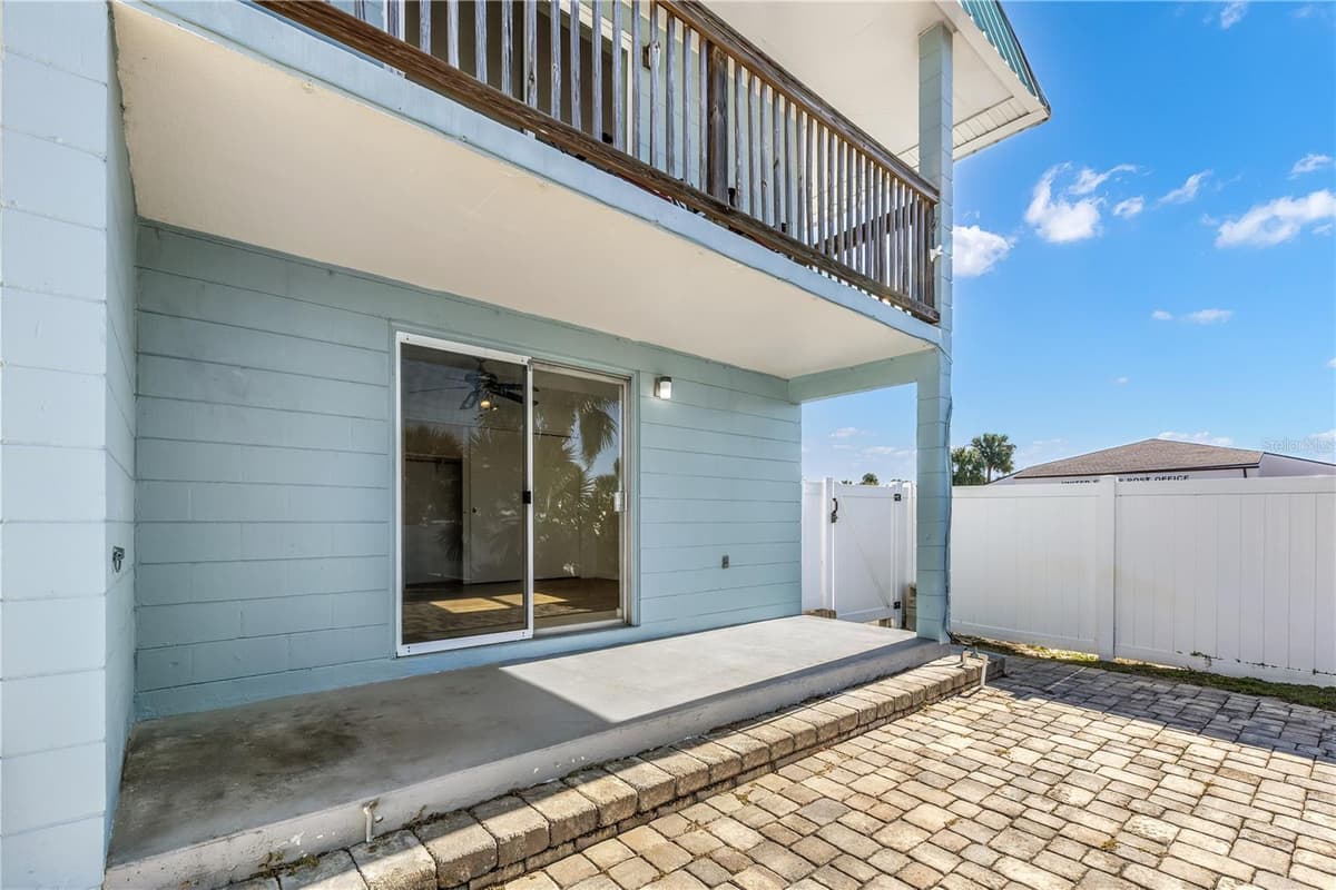 212 DAYTONA AVENUE — photo 13 of 26