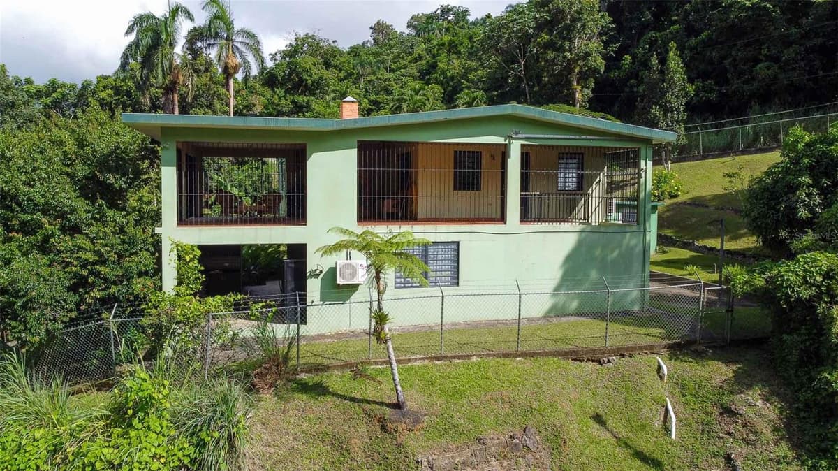 38 COLINAS DE CUBUY — photo 5 of 23