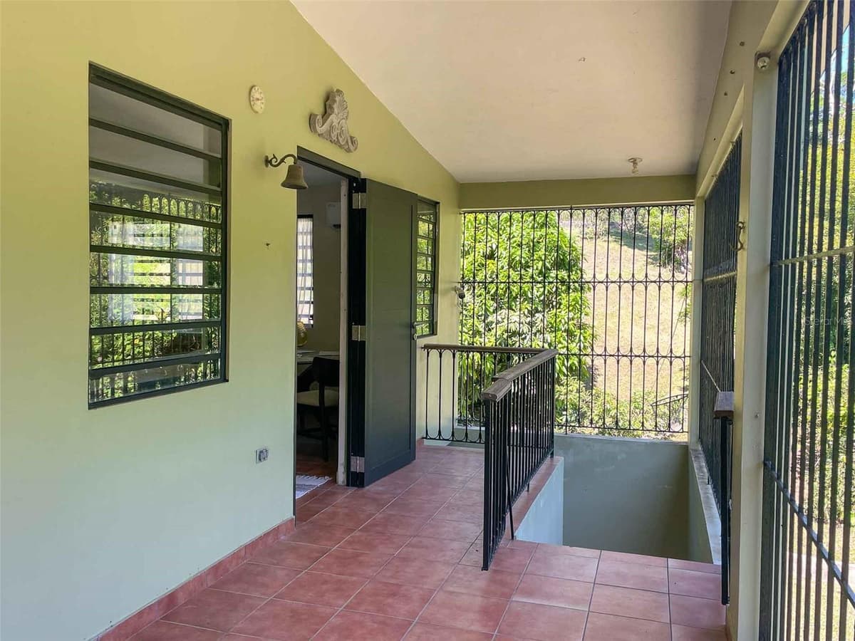 38 COLINAS DE CUBUY — photo 9 of 23