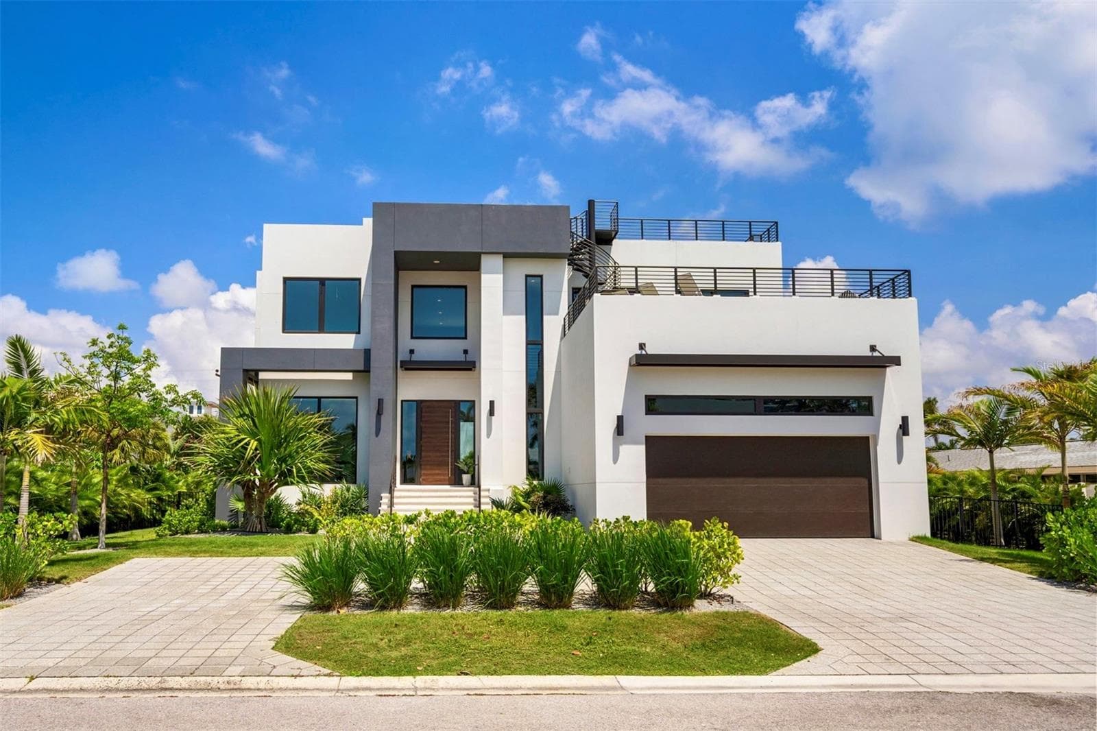 1212 CENTER PLACE