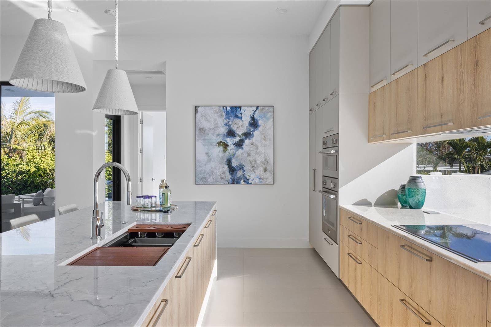 1212 CENTER PLACE — photo 13 of 54