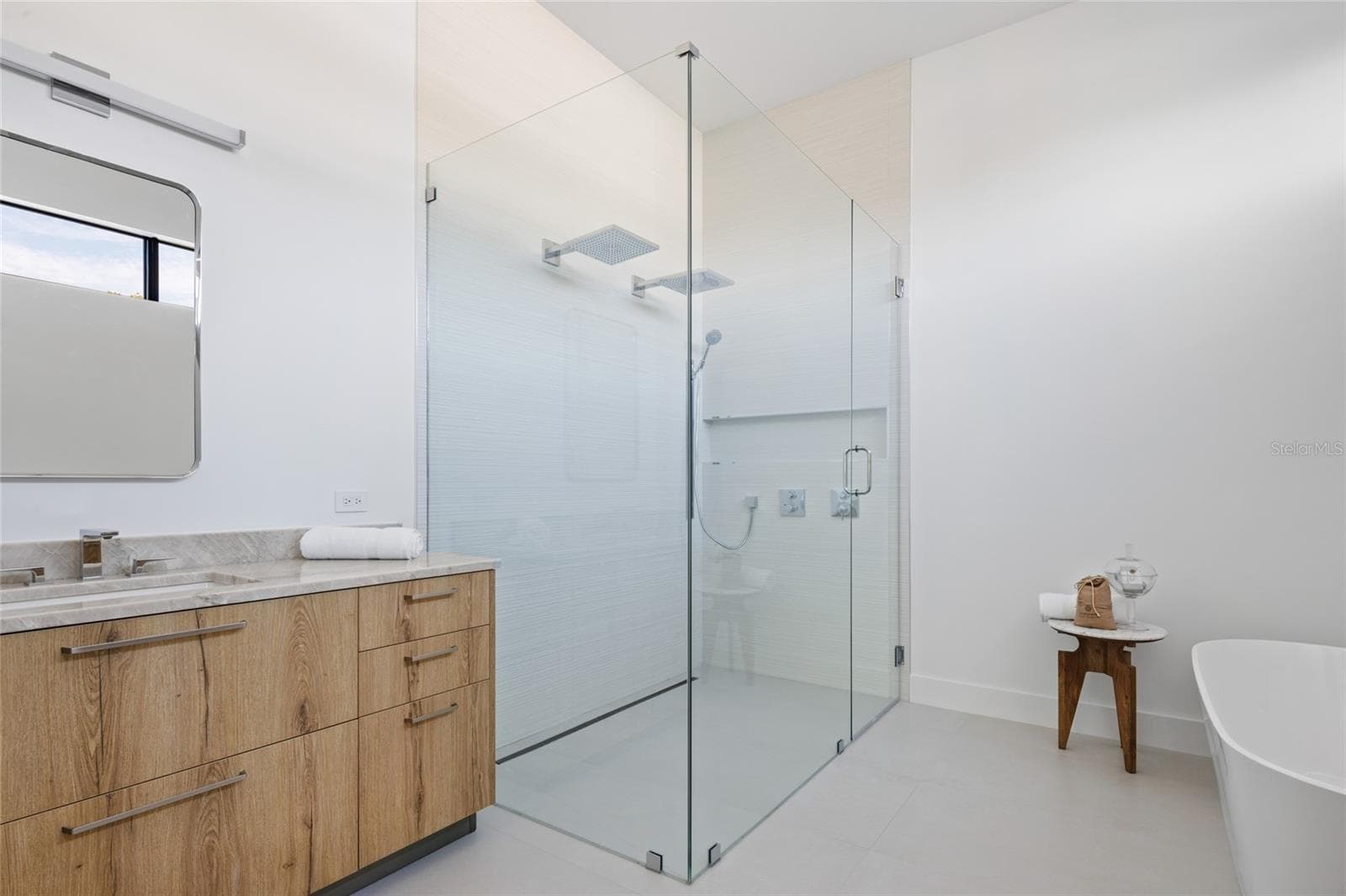 1212 CENTER PLACE — photo 18 of 54