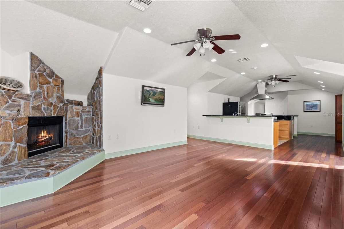 1501 LAKE MARKHAM ROAD — photo 84 of 94