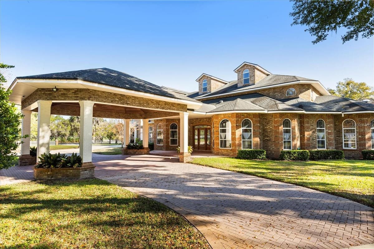 1501 LAKE MARKHAM ROAD — photo 4 of 94