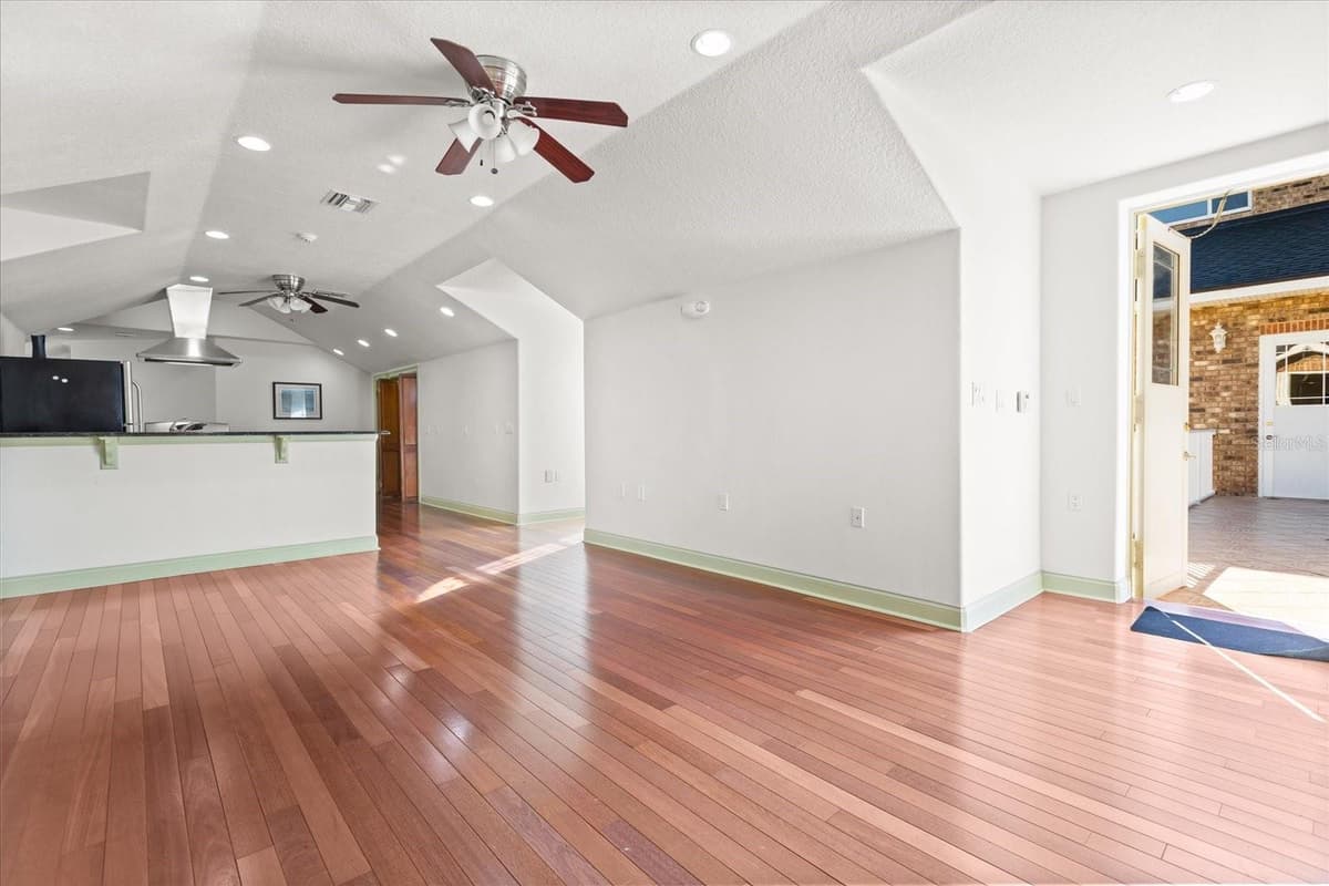 1501 LAKE MARKHAM ROAD — photo 83 of 94