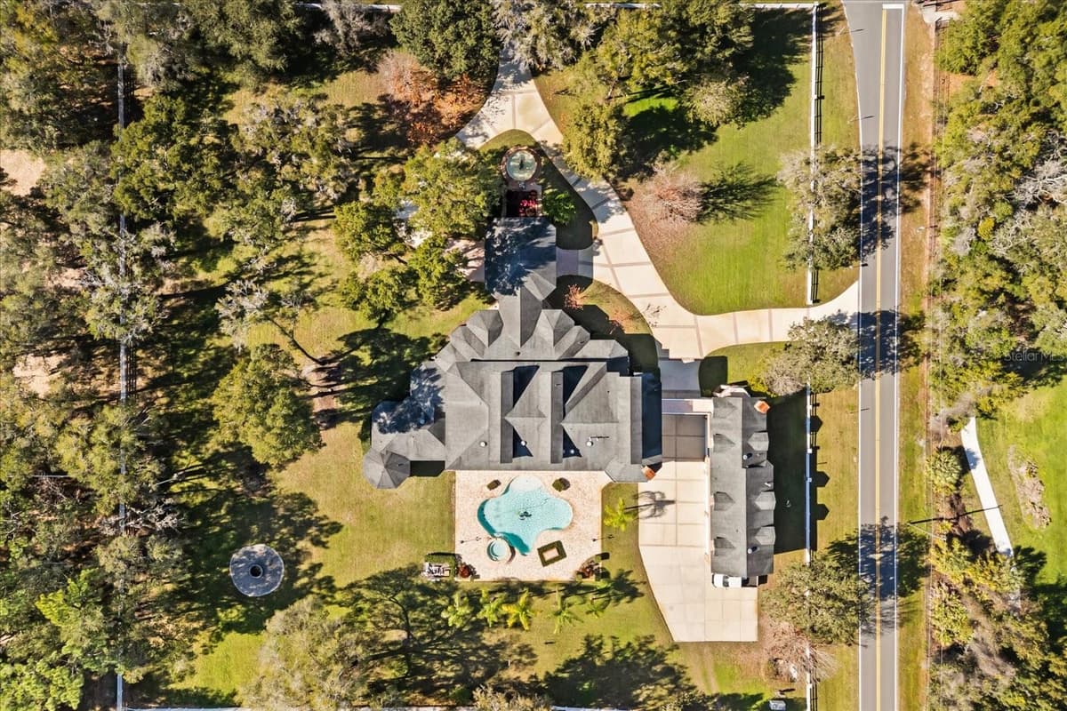 1501 LAKE MARKHAM ROAD — photo 7 of 94