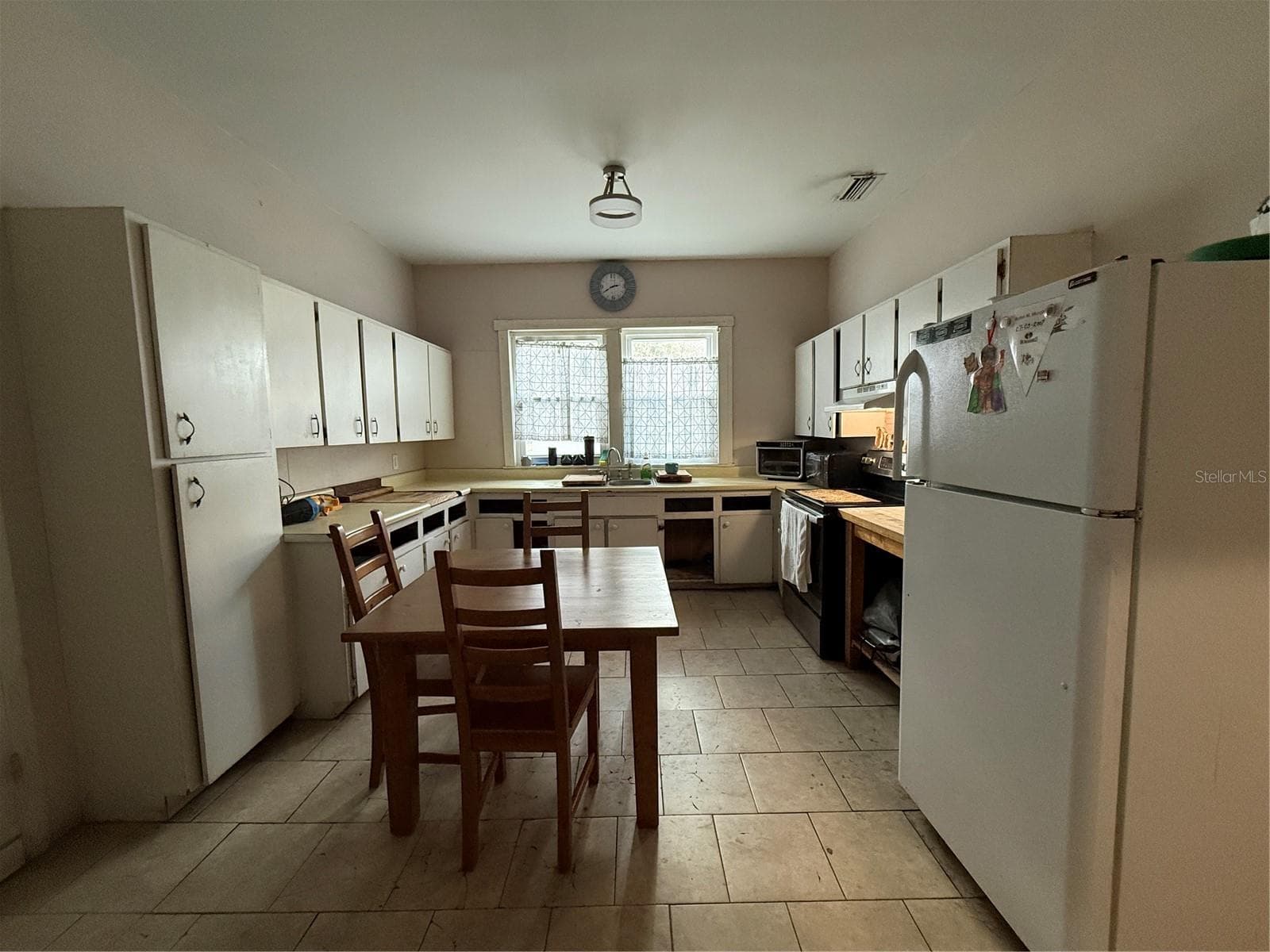 2703 MOODY AVENUE — photo 6 of 15